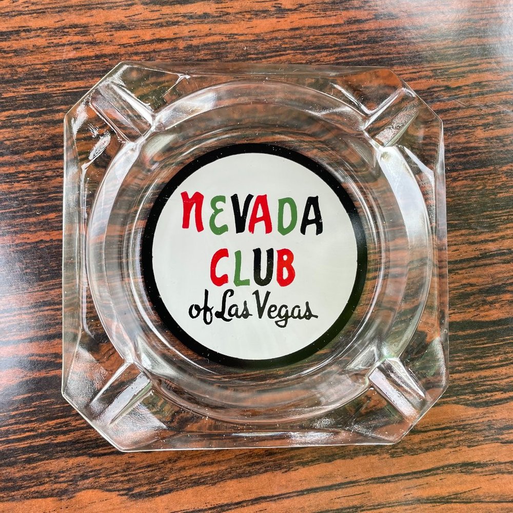 Vintage NEVADA CLUB OF LAS VEGAS Casino Glass Ashtray / Coin Dish - two chips
